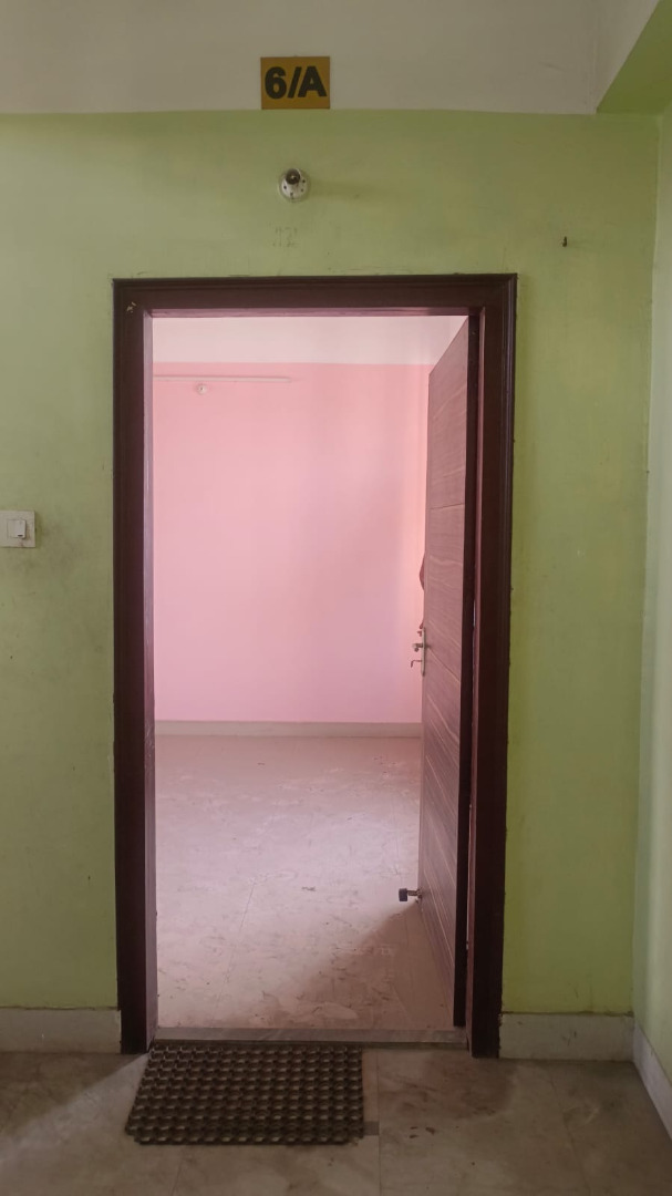 Unfurnished 3bhk in SBI ATM, Kahilipara Main Road, Jatia, Kahilipara, Guwahati, Assam, India for Rent